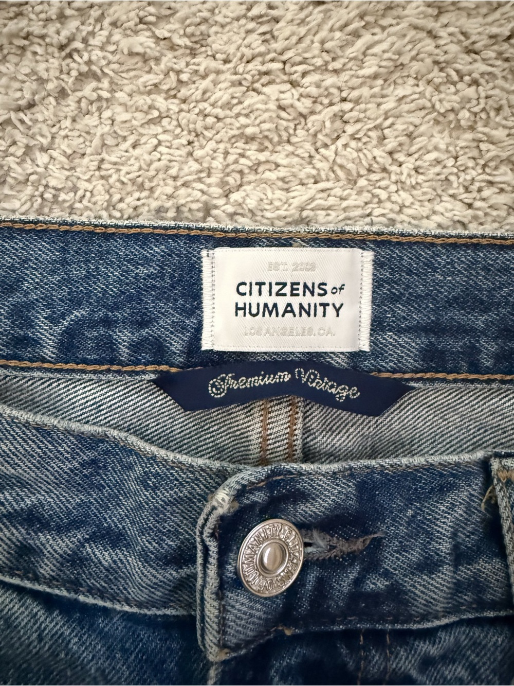 Citizens Of Humanity Miro Relaxed Barrel Jeans - Picture 3 of 7